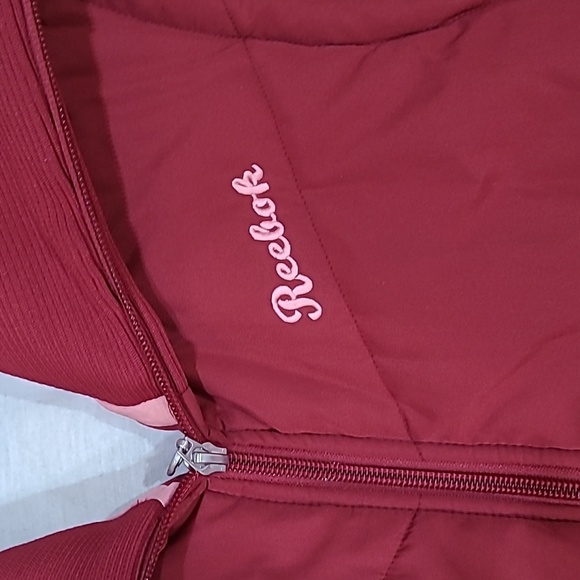 Brand new Reebok girls size XL (size 14/16) warm vest - Picture 4 of 5